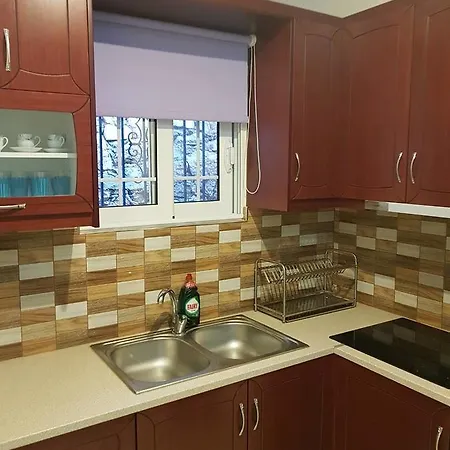 Nicolaos Villa Ksamil